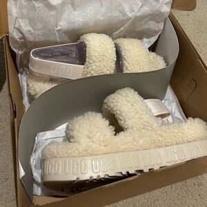 UGG PLATFORM SLIPPER